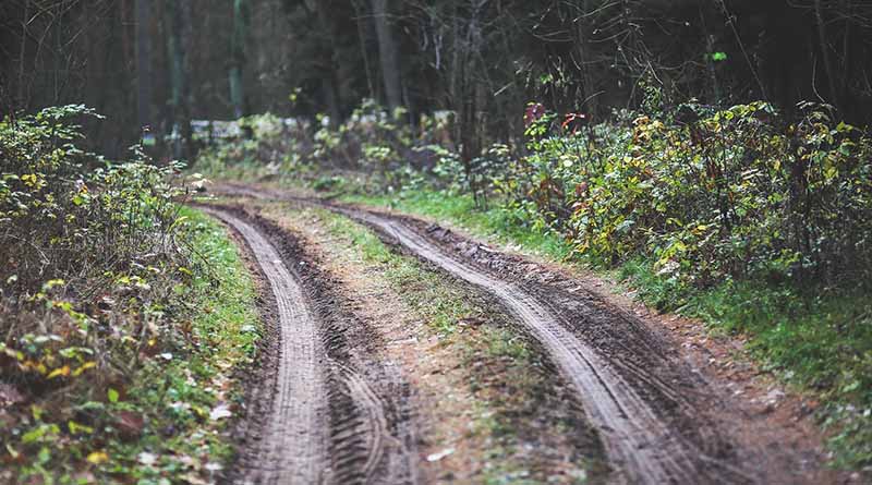 Linda Robinson's rental is unreachable after the road washes away during a storm. But is her booking protected by the VRBO's Book with Confidence Guarantee?Guarantee?