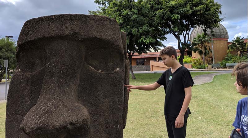 Oahu is a one-week destination. As in, it takes one week before my kids and I run out of things to do and fall into a predictable cycle of visiting the beach, driving to Foodland for groceries, and coming home to make dinner and watch whatever's on Netflix.